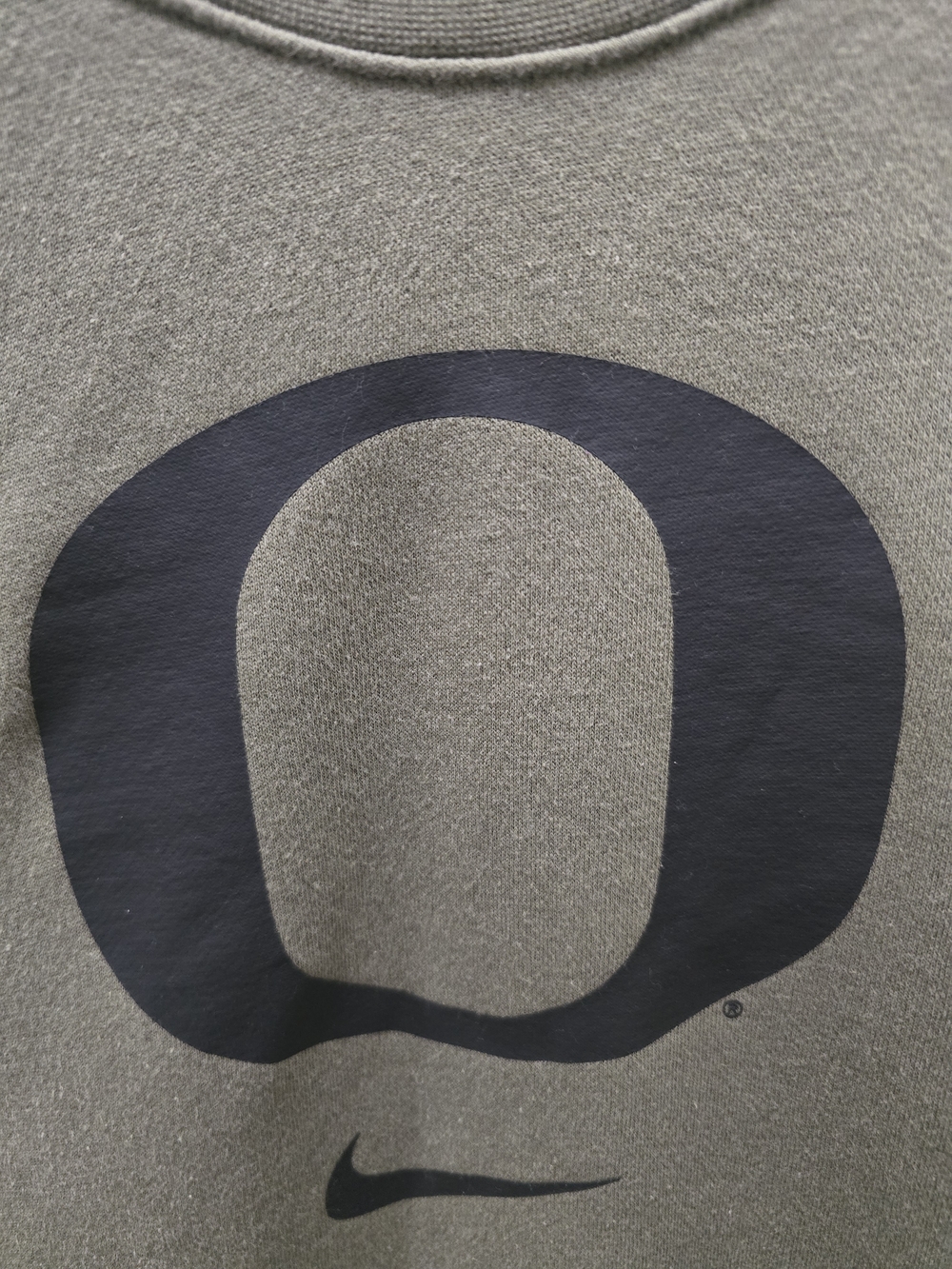Nike Oregon Ducks OHT Military Appreciation Camo Crewneck Sweatshirt - Small - Picture 2 of 13